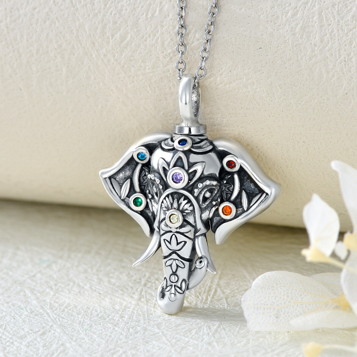 Sterling Silber kreisförmig Cubic Zirkonia Elefant & Chakras Urn Halskette-3