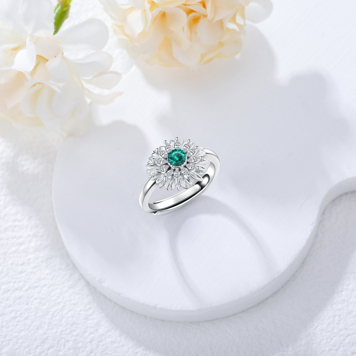 Sterling Silver Circular Shaped Emerald Sunflower Open Ring-4