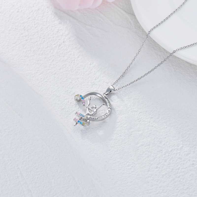 Srebrny naszyjnik z cyrkoniami w kształcie koła z wygrawerowanym słowem-4