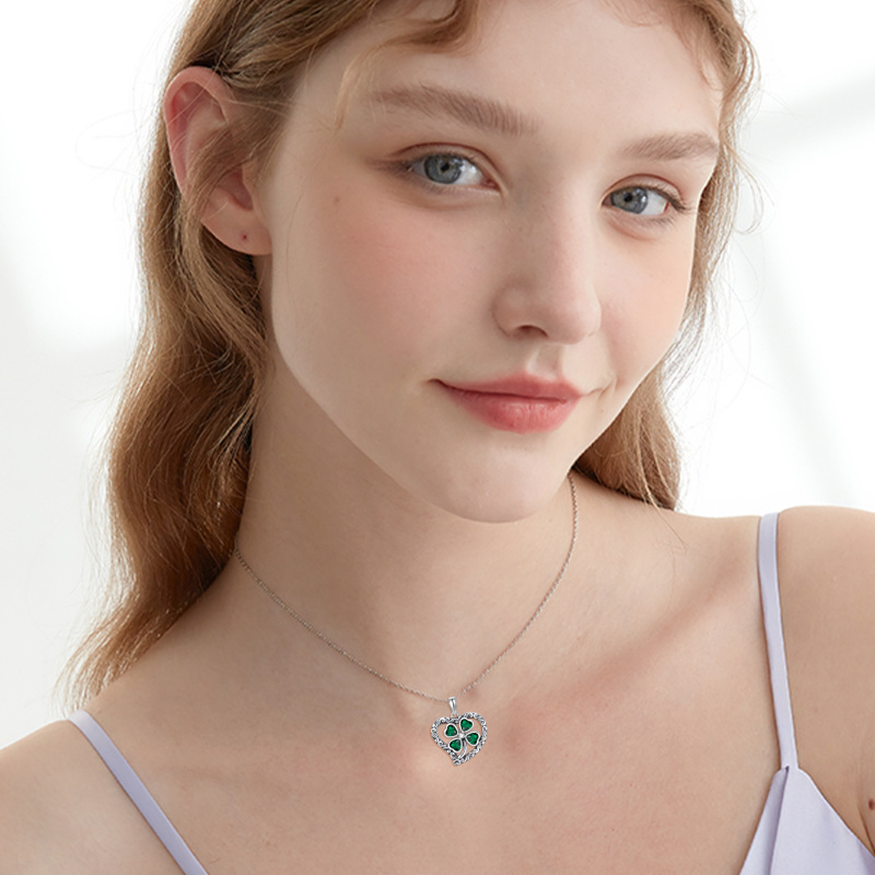 Collar con colgante de trébol de cuatro hojas y circonita cúbica en forma de corazón de plata de ley para mujer-2
