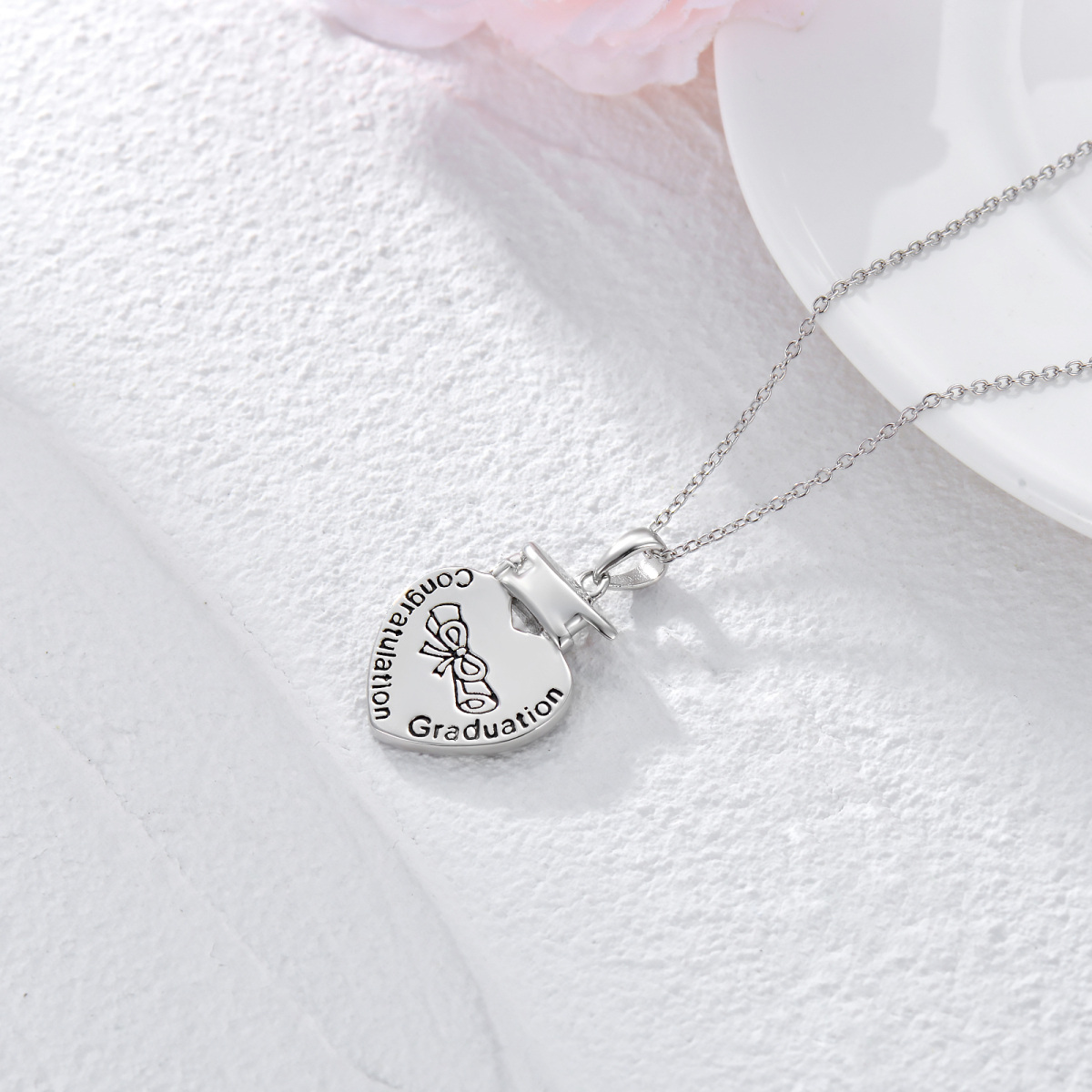 Collana con ciondolo a forma di cuore in argento sterling a forma di cerchio con zirconi cubici-6