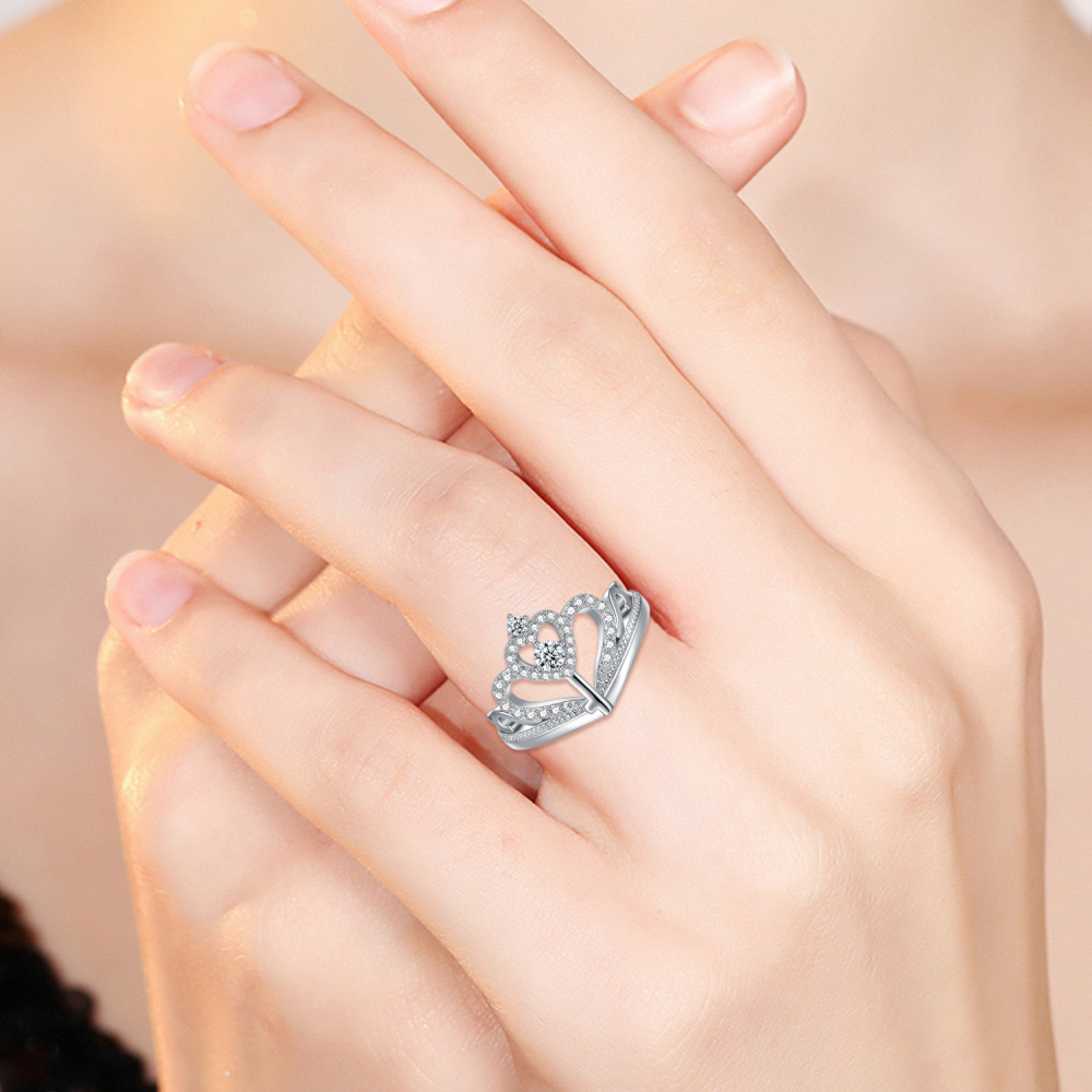 Anel de casamento de prata esterlina circular com zircônia cúbica e coroa e coração-2