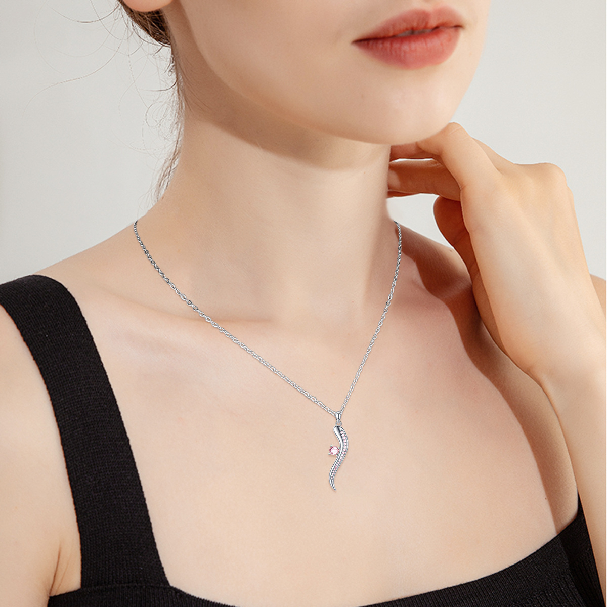 Collana in argento sterling con ciondolo in corno italiano a forma di cerchio con zirconi-3