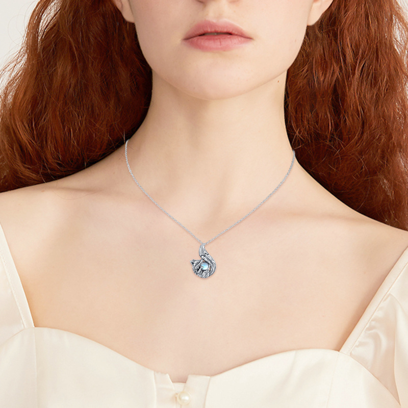 Colar de prata esterlina com pingente de raposa com pedra da lua em forma circular-2