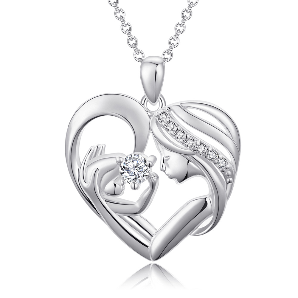 Collana con ciondolo a forma circolare in argento sterling con zirconi cubici a forma di cuore-1