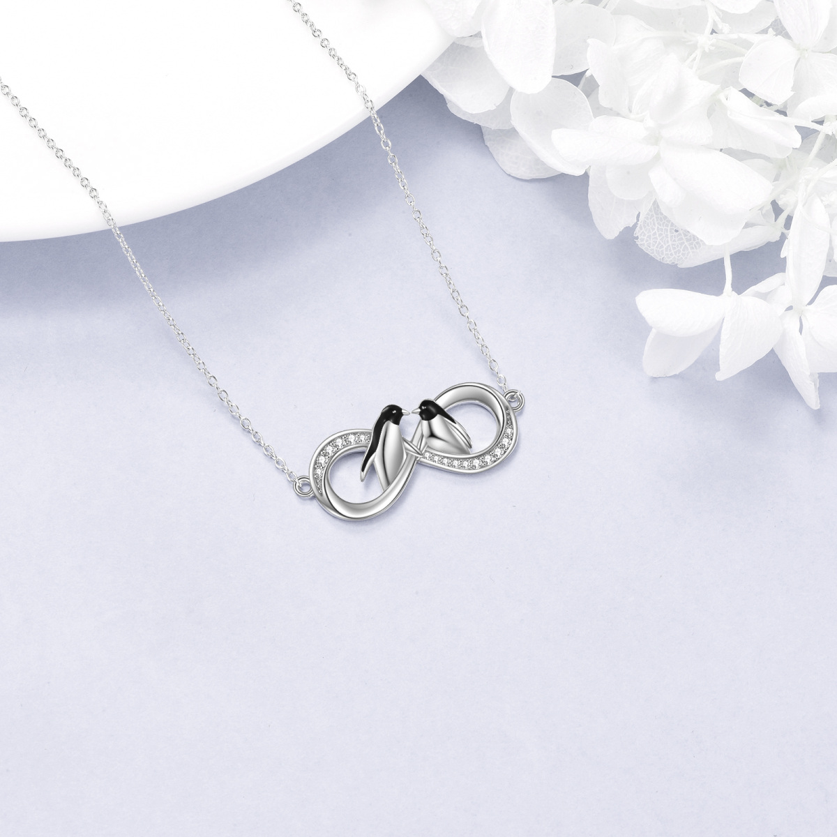 Sterling zilveren cirkelvormige cubic zirconia pinguïn & oneindigheidssymbool hanger ketting-4