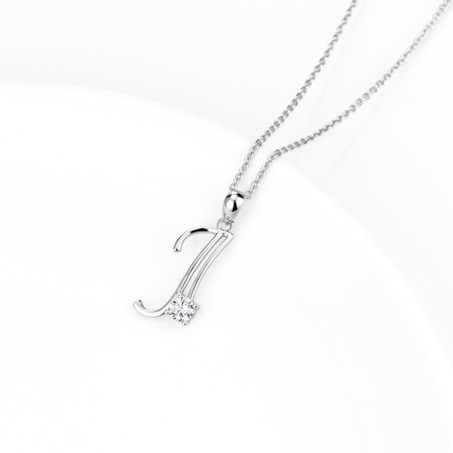 Collana con ciondolo con lettera iniziale personalizzata in argento sterling a forma circolare con zirconi e lettera iniziale J-3