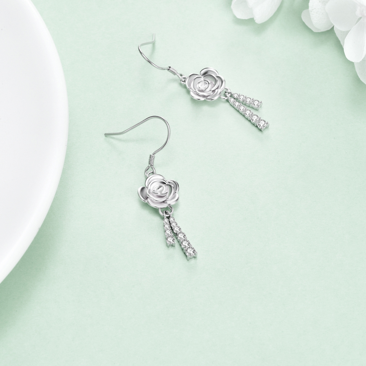 Boucles d'oreilles pendantes en argent sterling avec zircon cubique en forme de rose-4