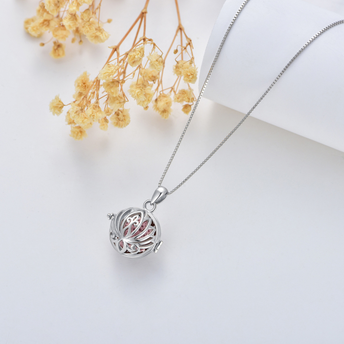 Collier en argent sterling avec pendentif Lotus en pierre volcanique de forme circulaire-4