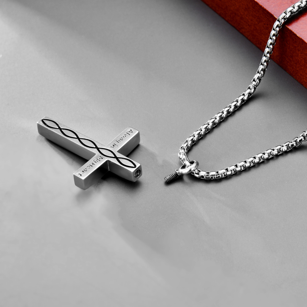 Urnenkette aus Sterlingsilber mit Kreuz und Unendlichkeitssymbol für die Asche mit eingraviertem Wort-6