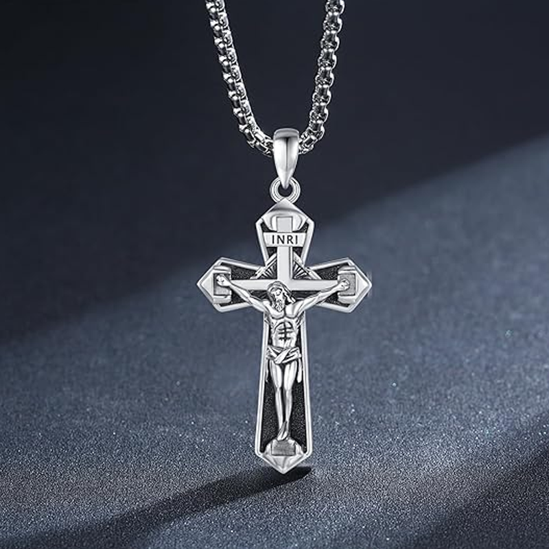 Collar con colgante de cruz de Jesús en plata de ley para hombre-3