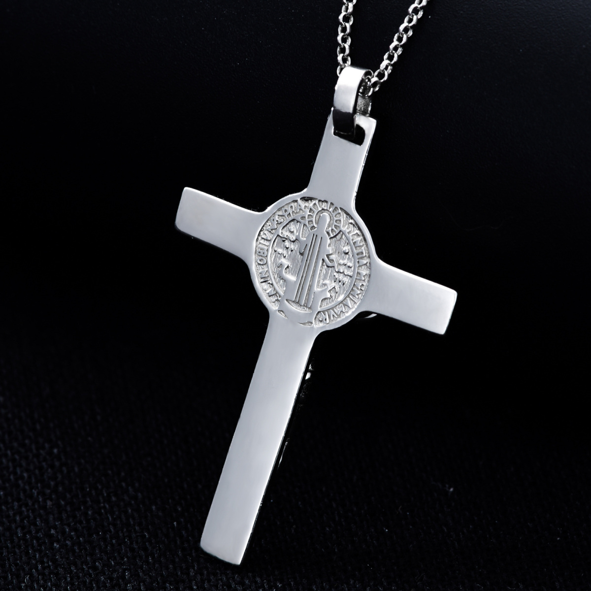 Collana con ciondolo a forma di croce e Gesù in argento sterling per uomo-4