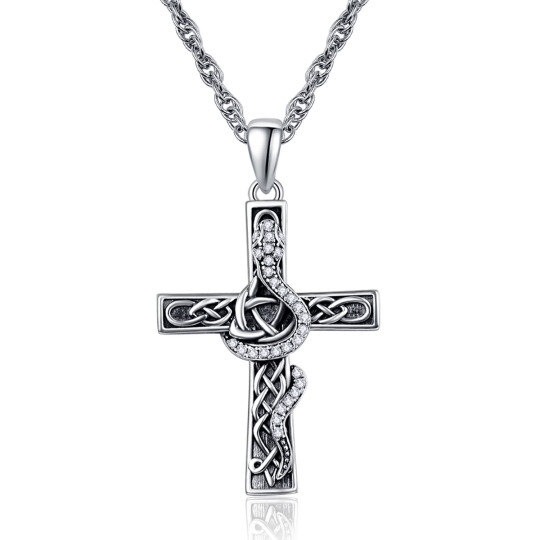 Collana con ciondolo a forma di croce in argento sterling