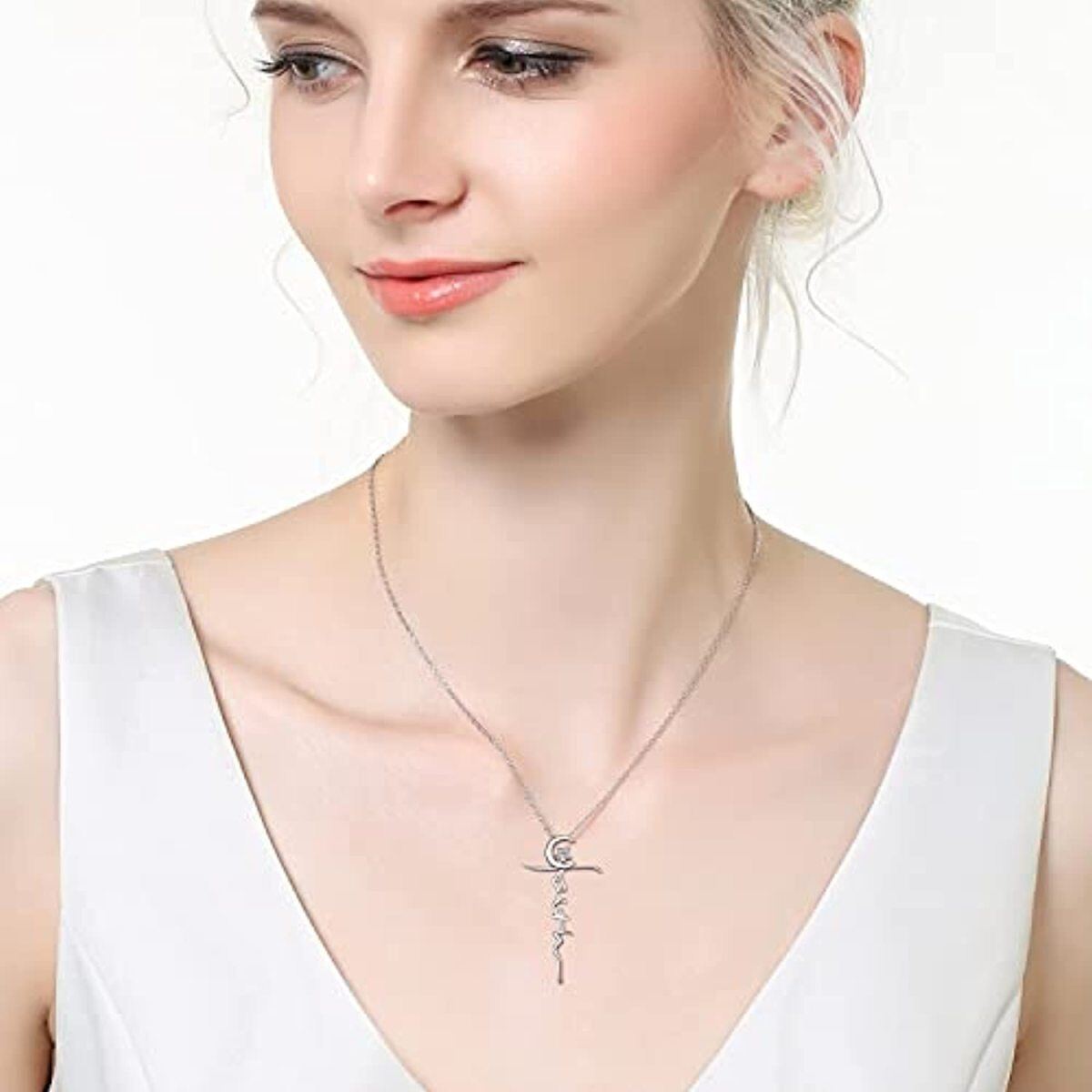 Collana con pendente a croce in argento sterling-2