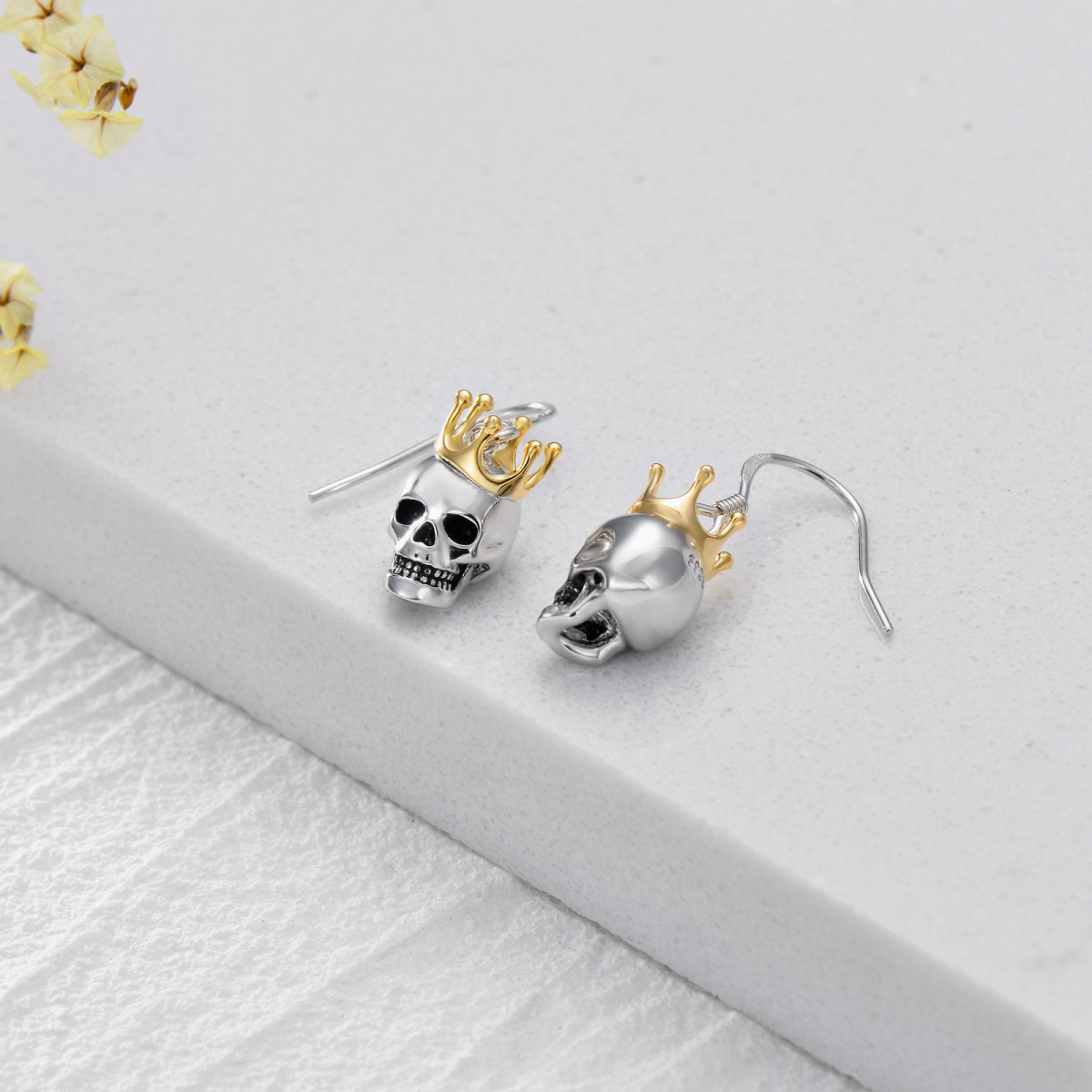 Boucles d'oreilles pendantes tête de mort couronne en argent sterling-4