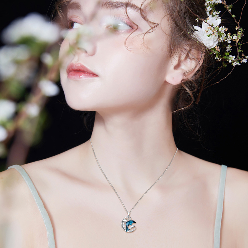 قلادة من الفضة الإسترلينية على شكل دولفين ورذاذ كريستال مع كلمة محفورة-2