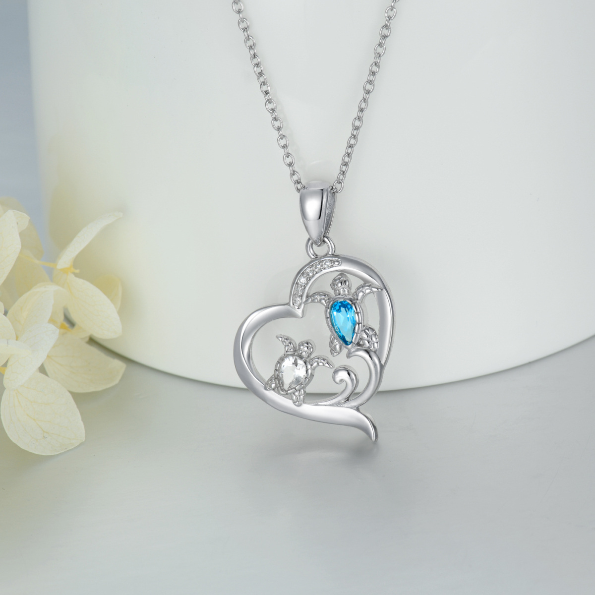 Sterling Silver Crystal Cubic Zirconia And Heart Topaz Sea Turtle Pendant Necklace For Women-3