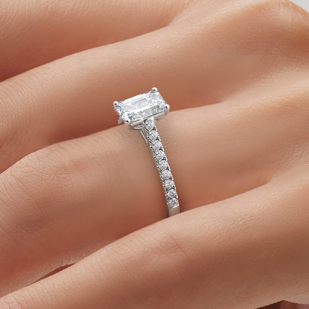 Pierścionek zaręczynowy z grawerem w kształcie kwadratu Princess Moissanite ze srebra próby 925, 2 CT-3