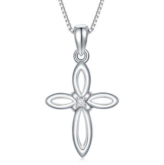 Collier en argent sterling avec pendentif en forme de croix et de nœud en forme de diamant