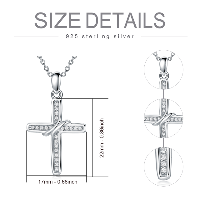 Collana con ciondolo a croce in argento sterling e diamanti-7