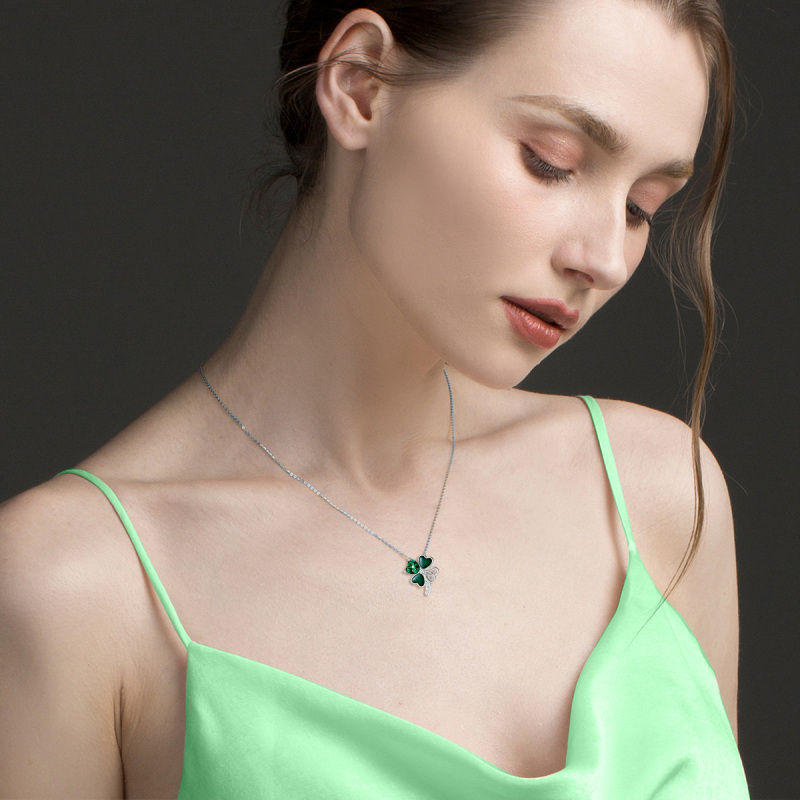 Colar com pingente de trevo de quatro folhas em prata de lei com zircónias cúbicas-2