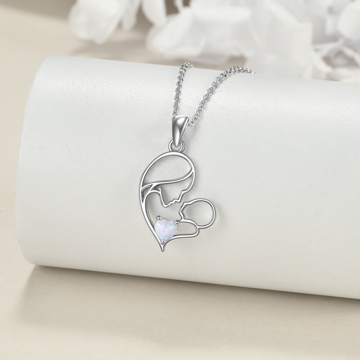 Collar con colgante de corazón de madre e hijo en plata de ley con ópalo bañado en oro-4