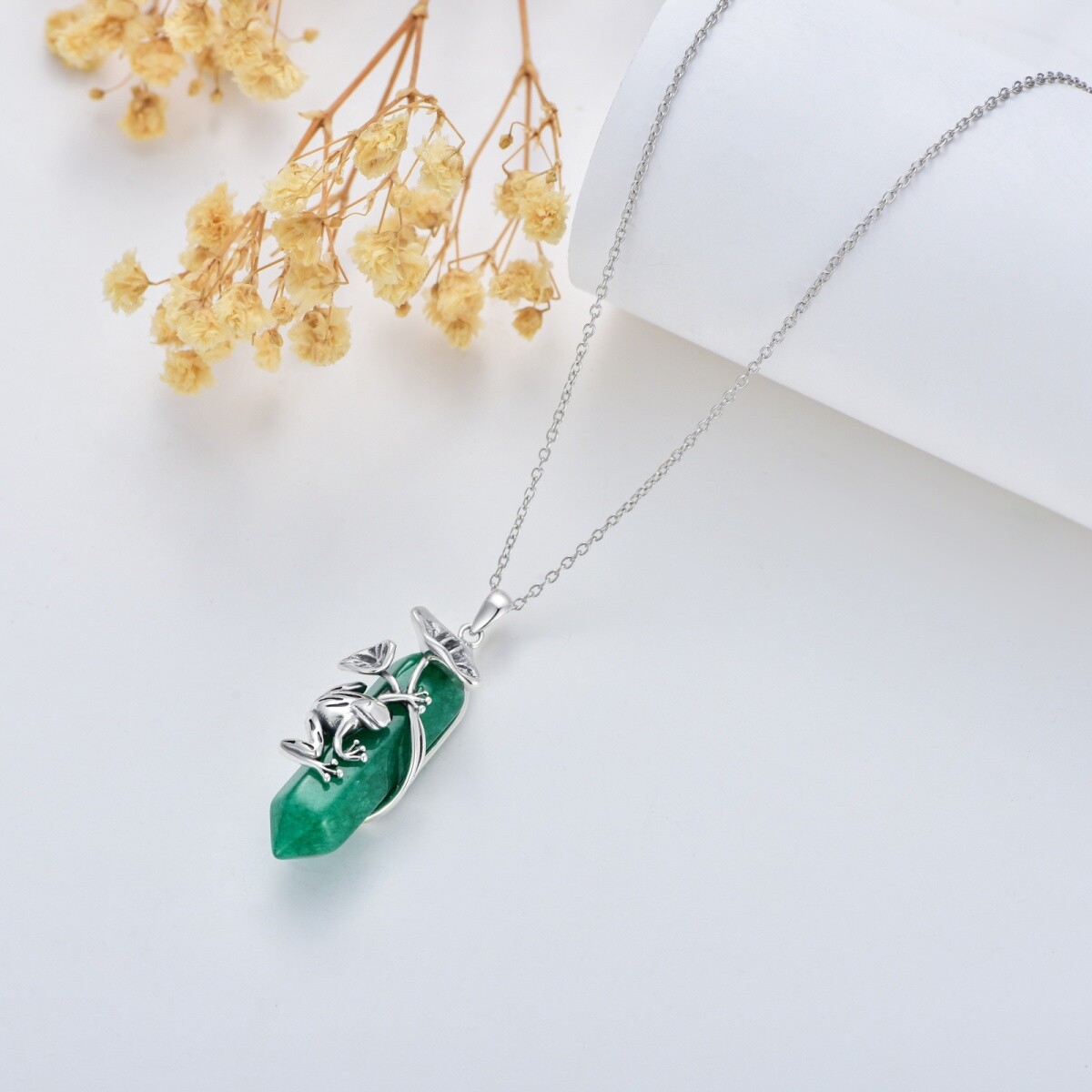 Sterling Silver Green Jade Frog Pendant Necklace-4