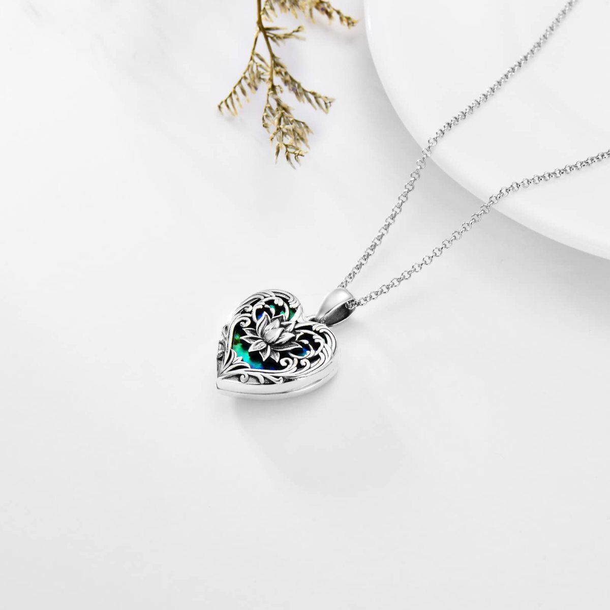 Collana con medaglione in argento Sterling Lotus Heart Abalone Shellfish con incisione personalizzata-4