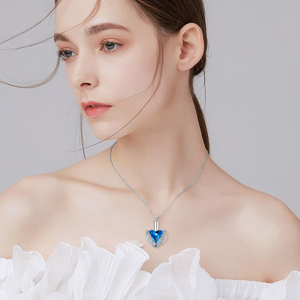 Collar de plata de ley con forma de corazón y alas de ángel de cristal azul para cenizas-2