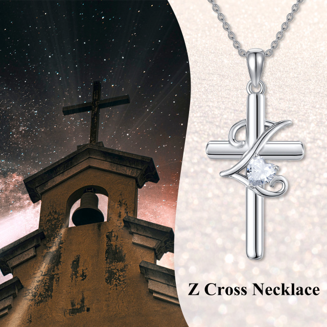 Collana con ciondolo a forma di cuore in argento sterling con croce di zirconia cubica e lettera iniziale Z-6