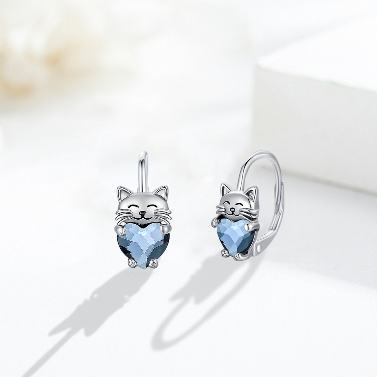 Pendientes de plata de ley con forma de corazón de gato de cristal-4