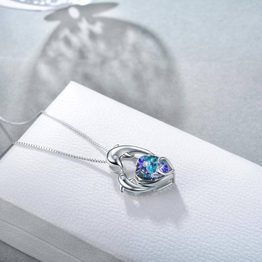 Collar de plata de ley con forma de corazón de cristal Delfín y colgante de corazón-4
