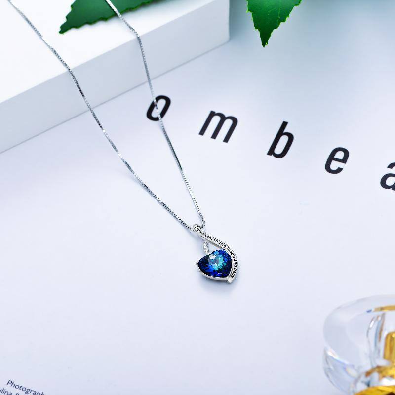 قلادة من الفضة الإسترلينية على شكل قلب من الكريستال مع كلمة محفورة للنساء-4