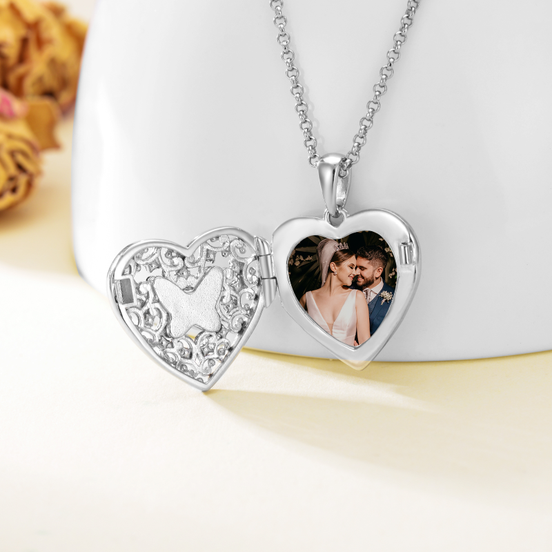 Collar con medallón de foto personalizado con corazón de cristal de mariposa púrpura de plata de ley para mujer-2