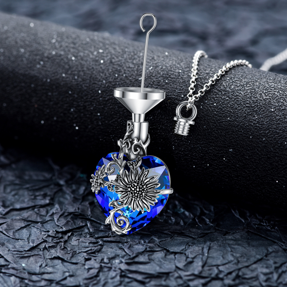 Collana con ciondolo a forma di cuore e girasole in cristallo in argento sterling-3