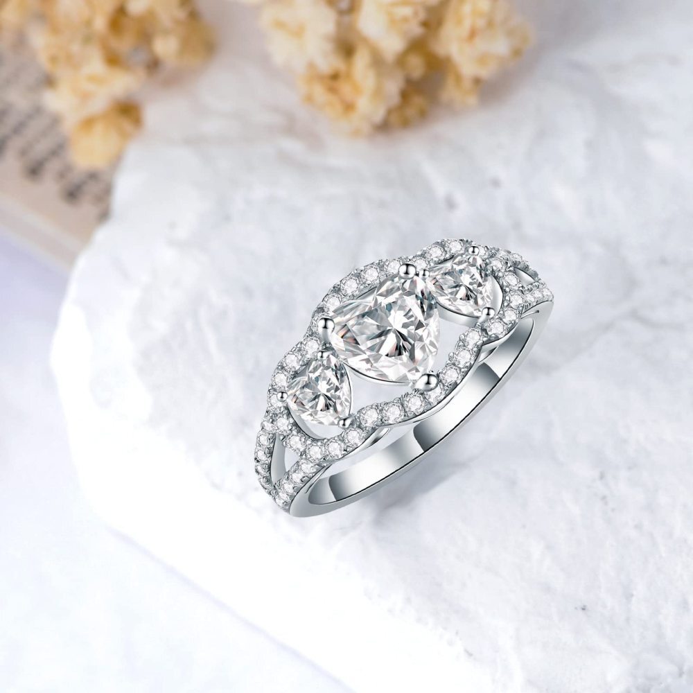 Anel de noivado personalizado com gravura em forma de coração de prata esterlina moissanite-4