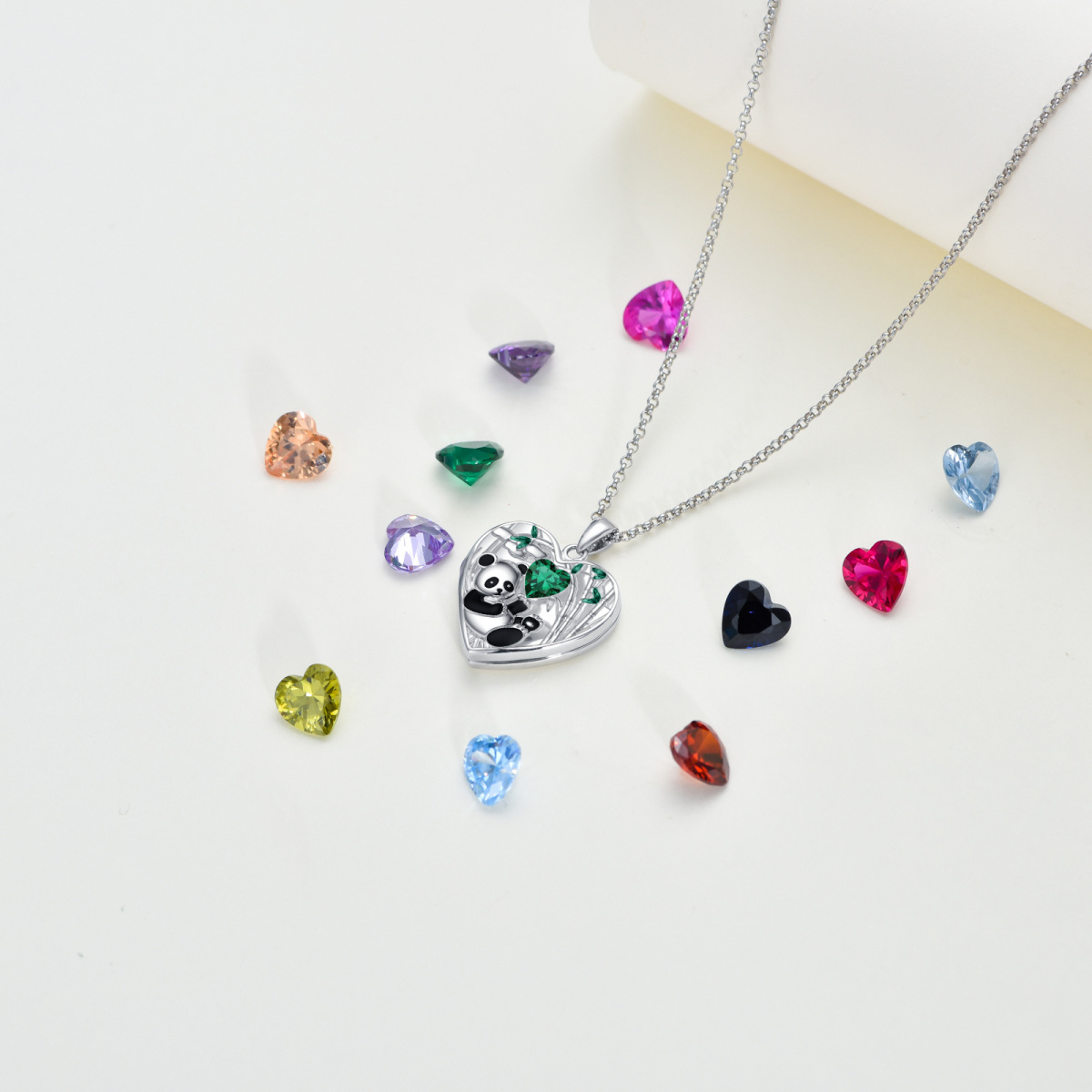 Collana con medaglione fotografico personalizzato in argento sterling a forma di cuore di panda-4