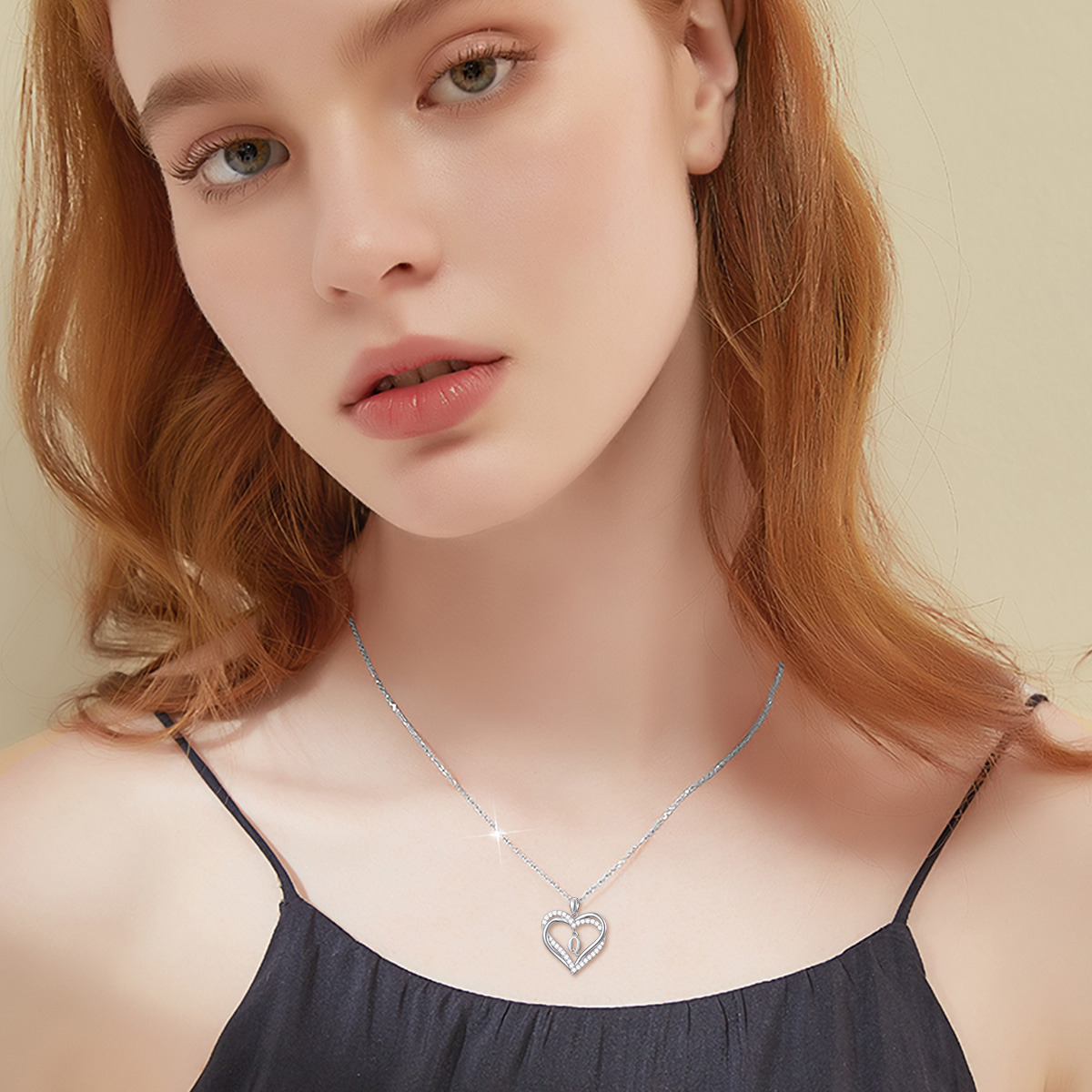 Collier en argent sterling avec lettre initiale Q et pendentif en forme de coeur avec zirc-2