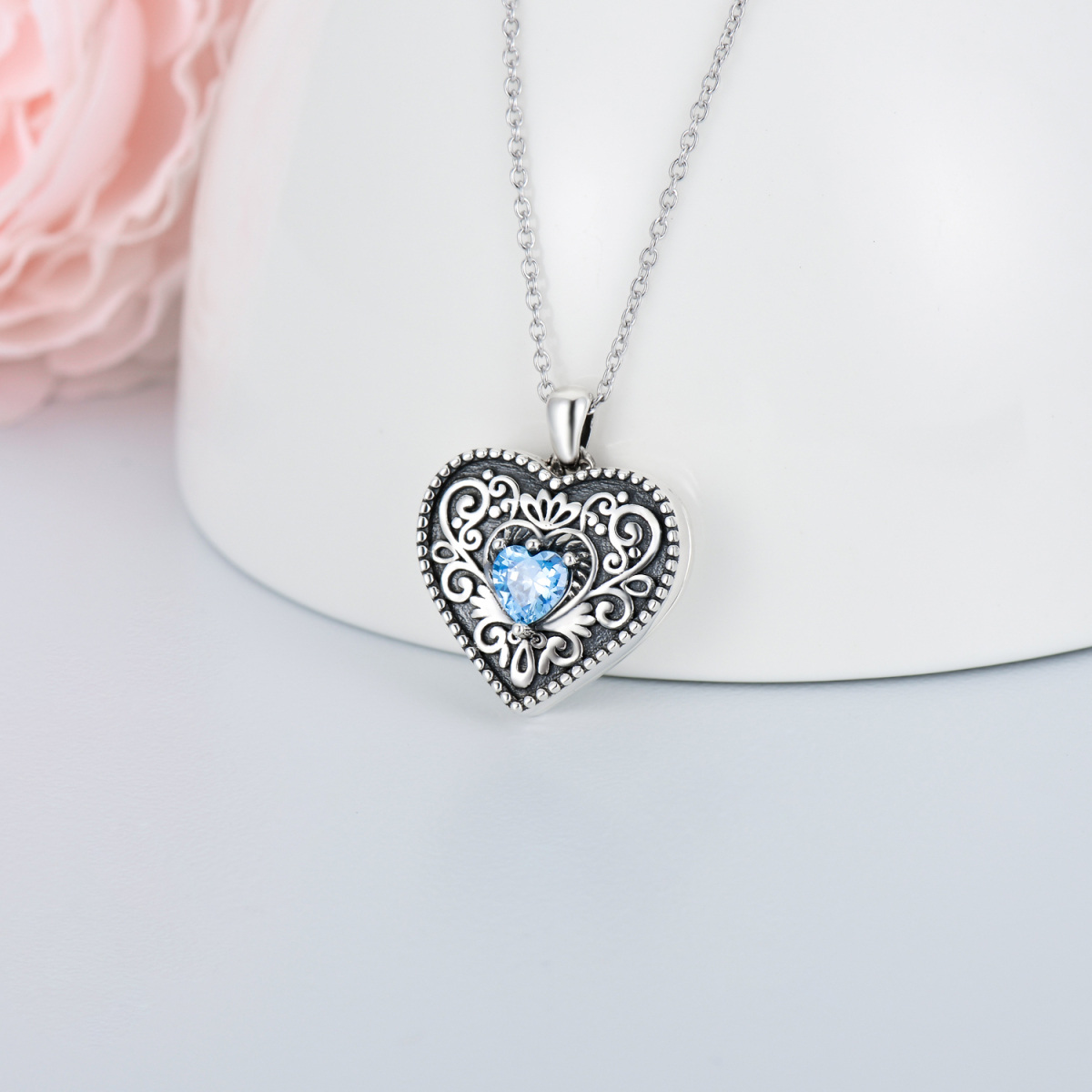 Collar con medallón de foto personalizado con circonita cúbica y corazón de plata de ley para mujeres y hombres-3