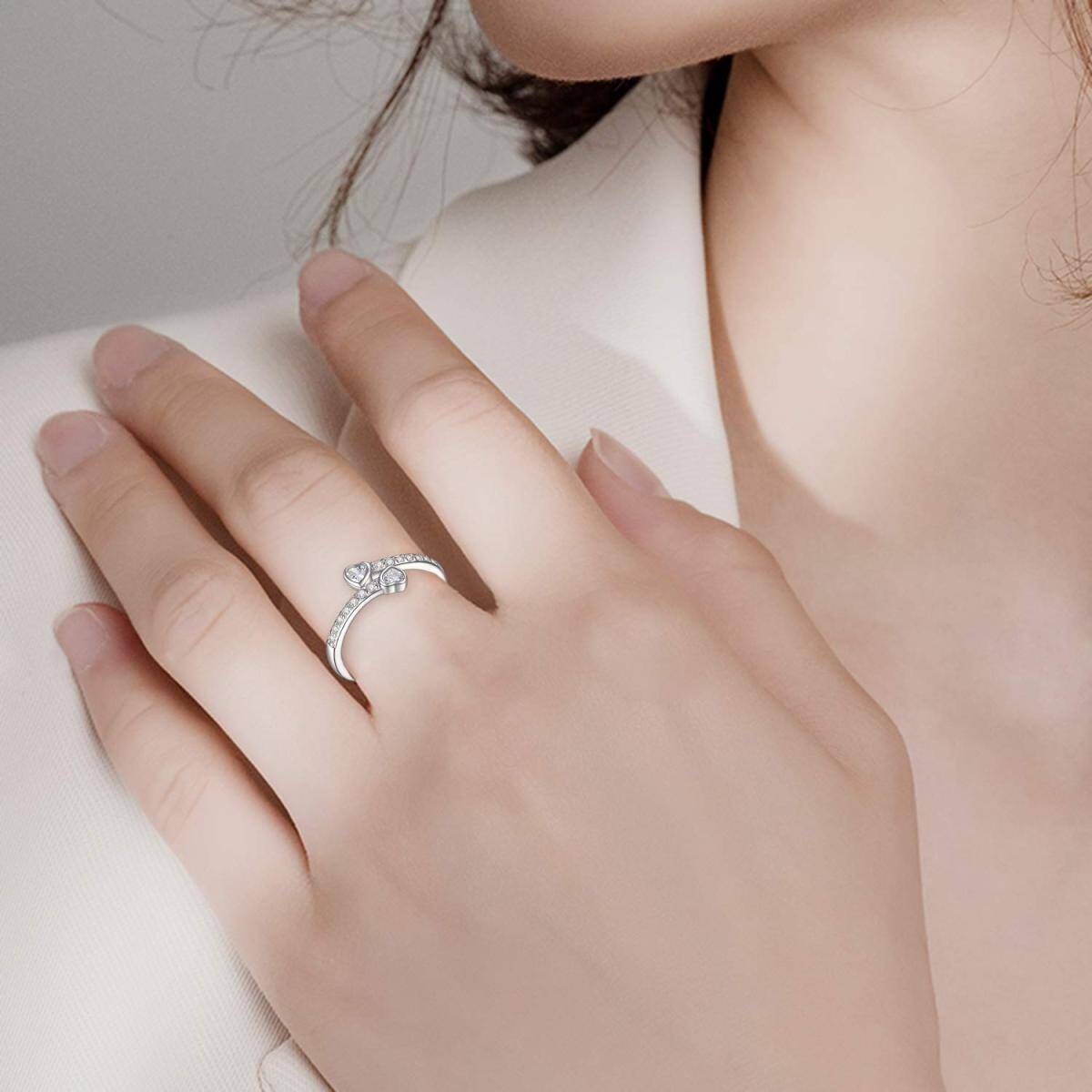 Anillo de plata de ley con forma de corazón y circonita cúbica con palabra grabada para mujer-2