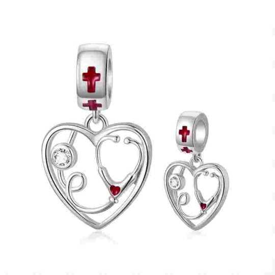 Cuore e stetoscopio penzolante in argento sterling con zirconia cubica