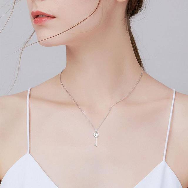 Collar de urna de plata de ley con forma de corazón para cenizas-6