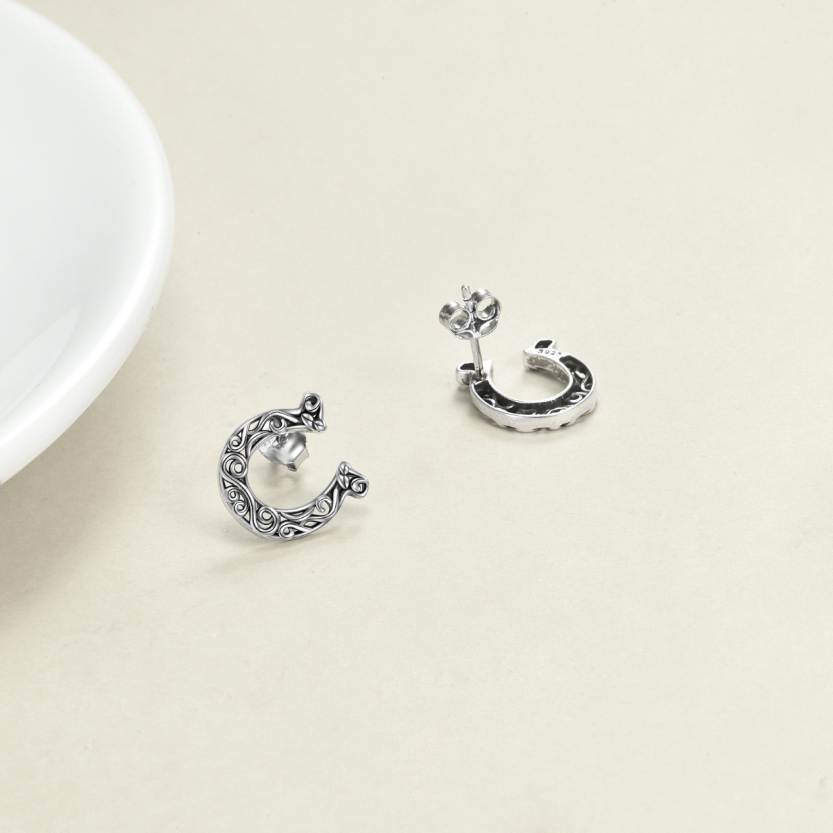 Boucles d'oreilles à tige en argent sterling en forme de fer à cheval-4