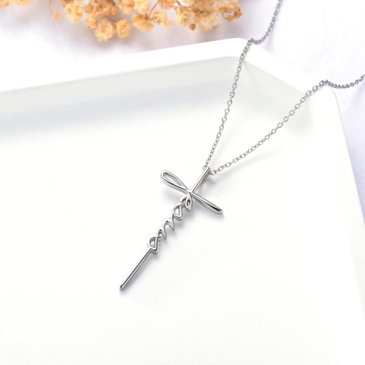 Collier avec pendentif Jésus en argent-4