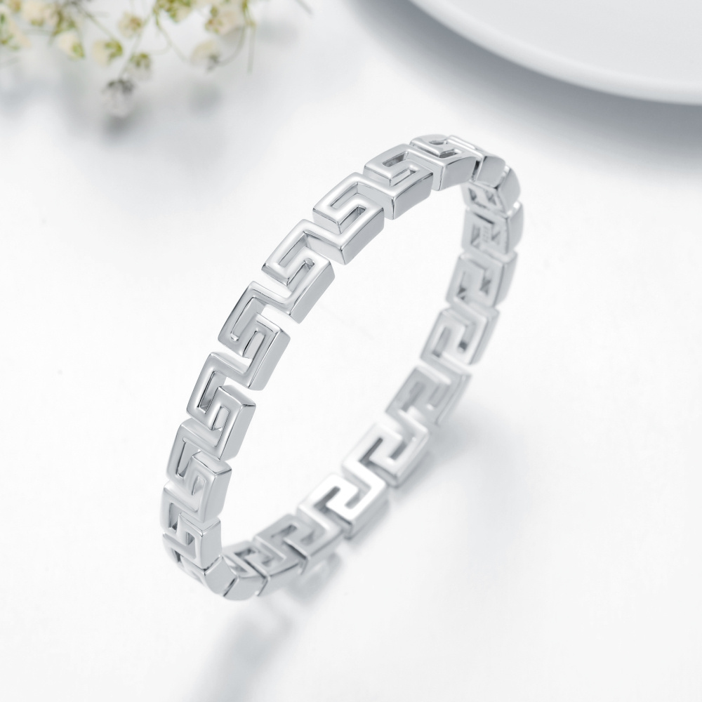 Armreif aus Sterlingsilber mit Schlüsselgravur-3