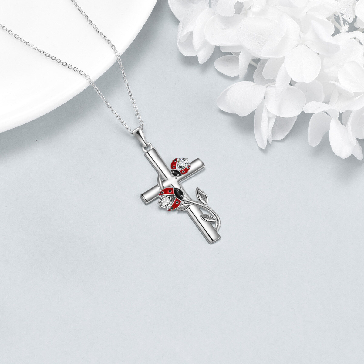 Collier en argent sterling avec pendentif coccinelle et croix en zirconium cubique-5