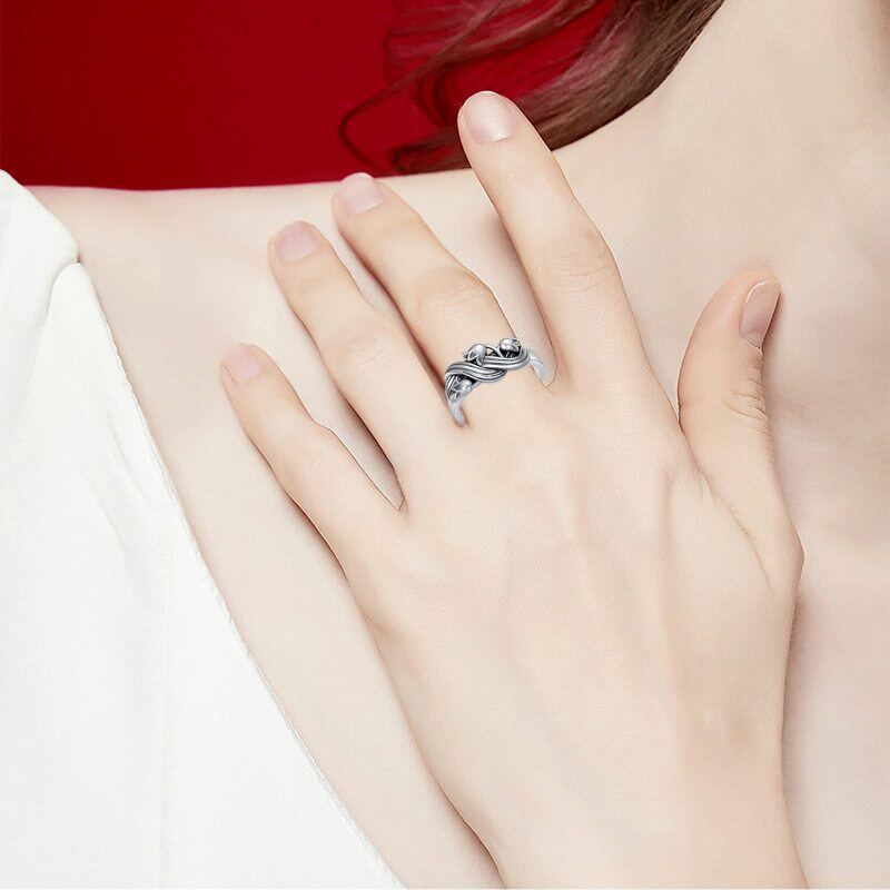 Anel de prata esterlina com lírio do vale-2