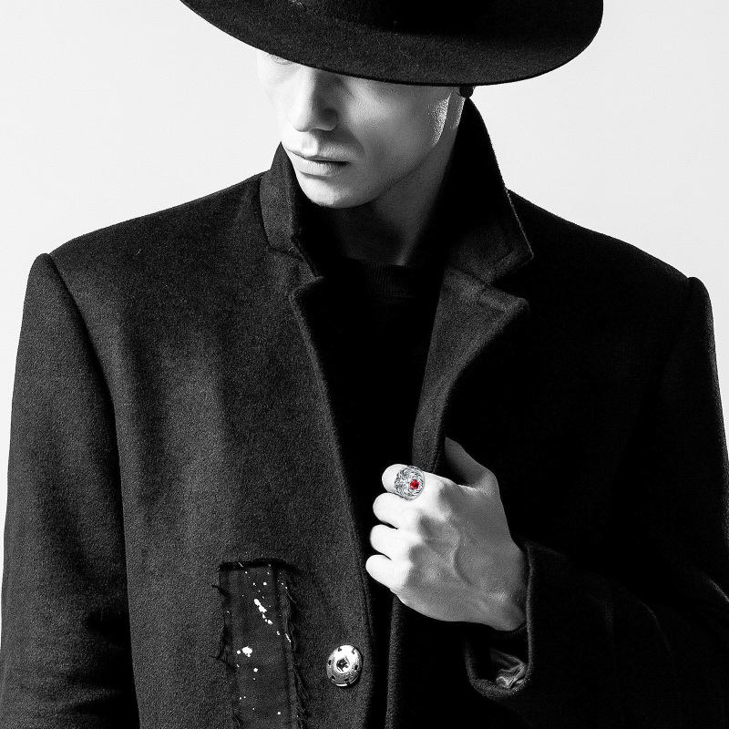 Sterling Silver Cubic Zirconia Lion Ring for Men-2