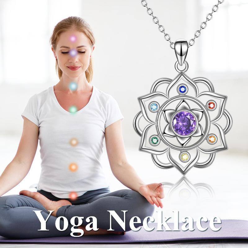 Colar com pingente de lótus e chakras em prata de lei com zircónias cúbicas-2