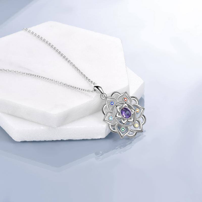 Colar com pingente de lótus e chakras em prata de lei com zircónias cúbicas-5